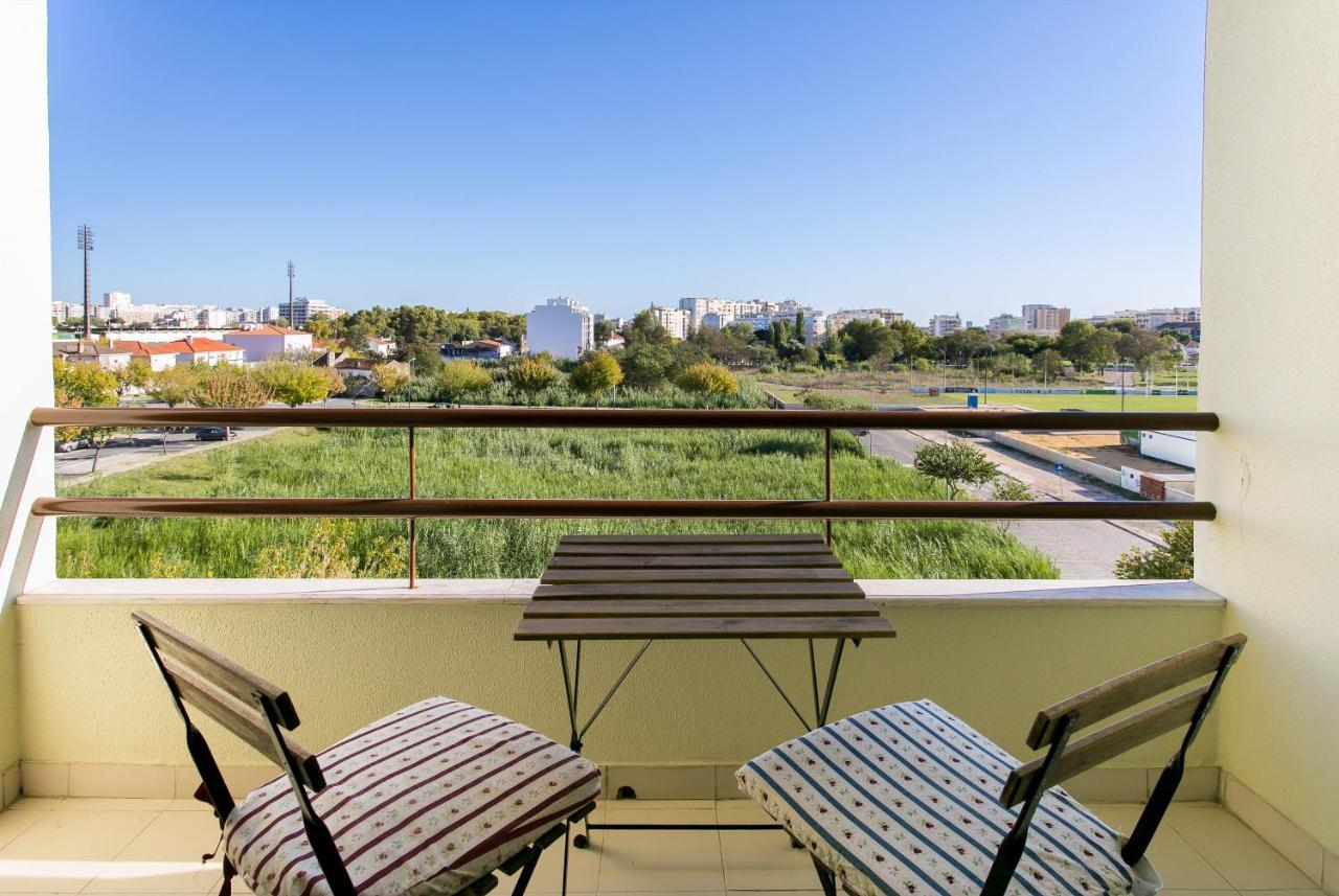 Apartamento Central Setubal Sossegado E Com Luz Buitenkant foto