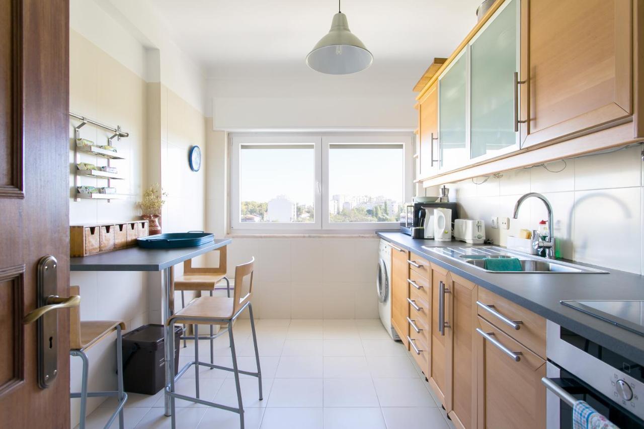 Apartamento Central Setubal Sossegado E Com Luz Buitenkant foto