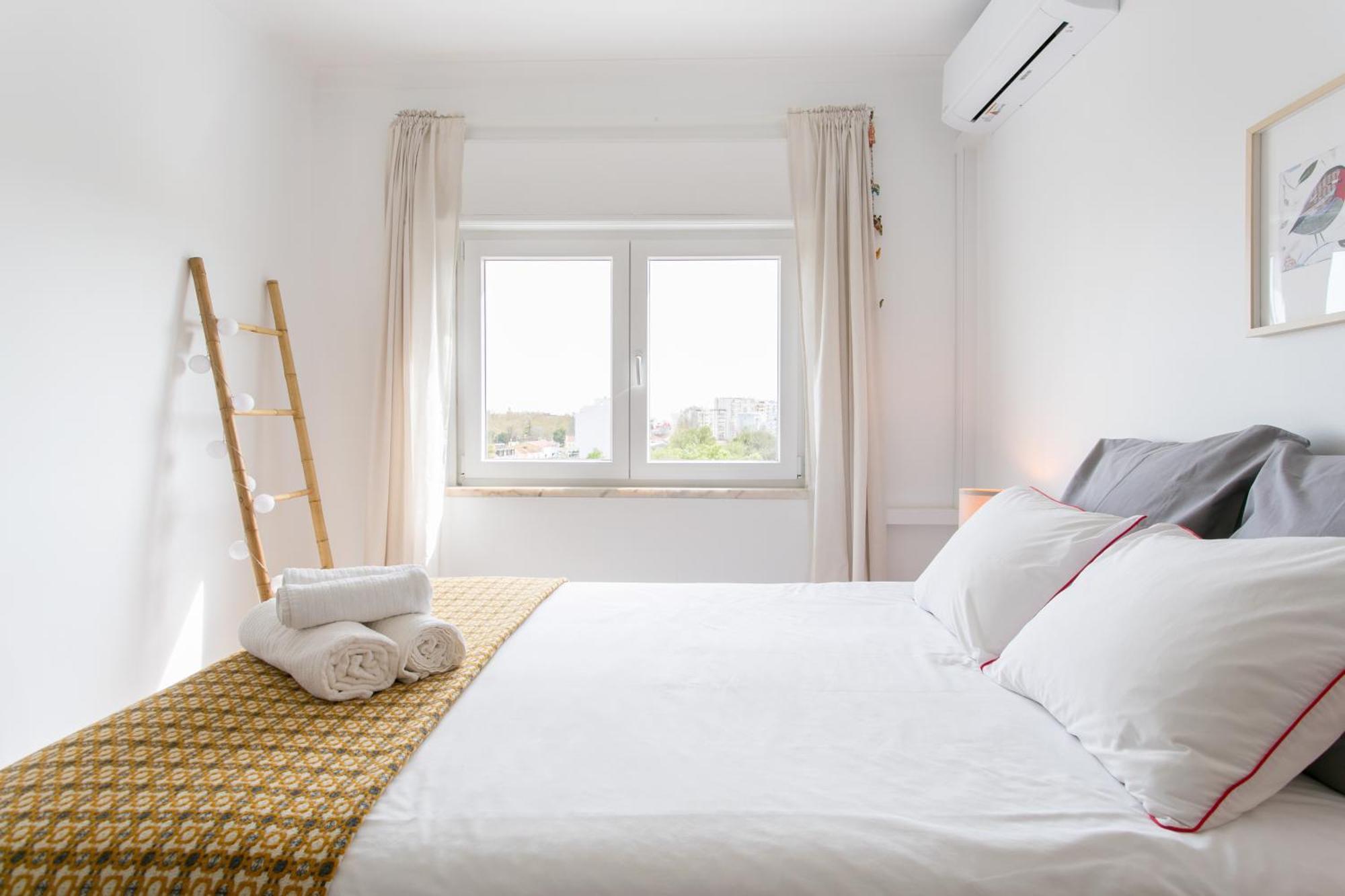 Apartamento Central Setubal Sossegado E Com Luz Buitenkant foto